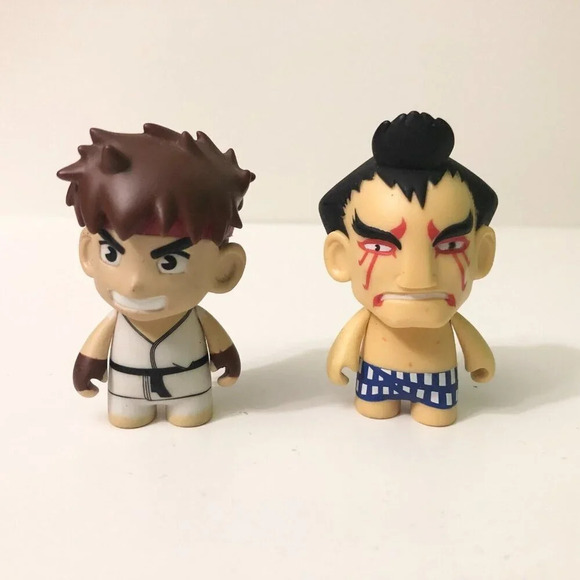 Kidrobot Street Fighter Ryu and Honda Capcom Vinyl 3 Inch  Tall Figures - Picture 1 of 16
